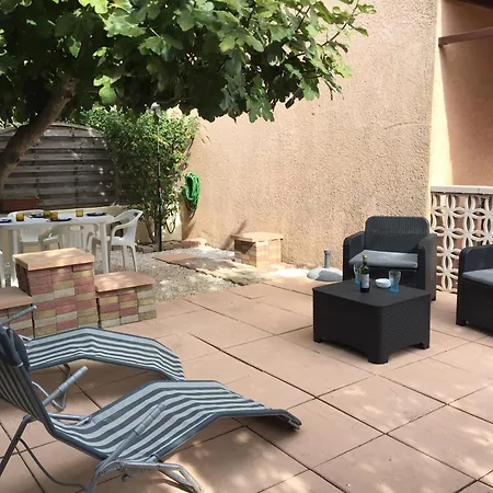 Lejlighed Rez-de-jardin Avec Parking Prive Pour 4 Pers - Fr-1-837-71 *