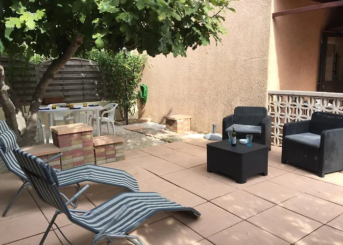 شقة Rez-de-jardin Avec Parking Prive Pour 4 Pers - Fr-1-837-71 *